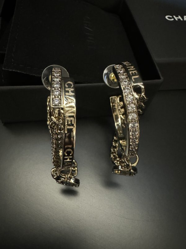CHANEL EARRINGS