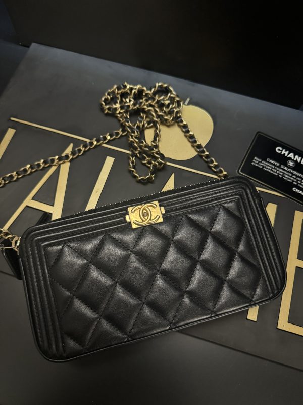 CHANEL WOC BOY