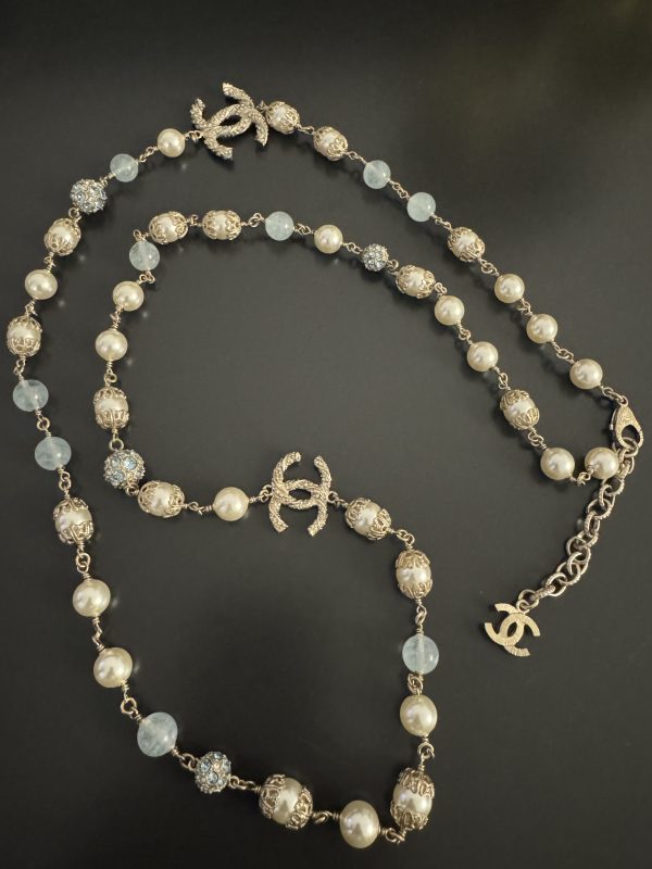 CHANEL LONG NECKLACE