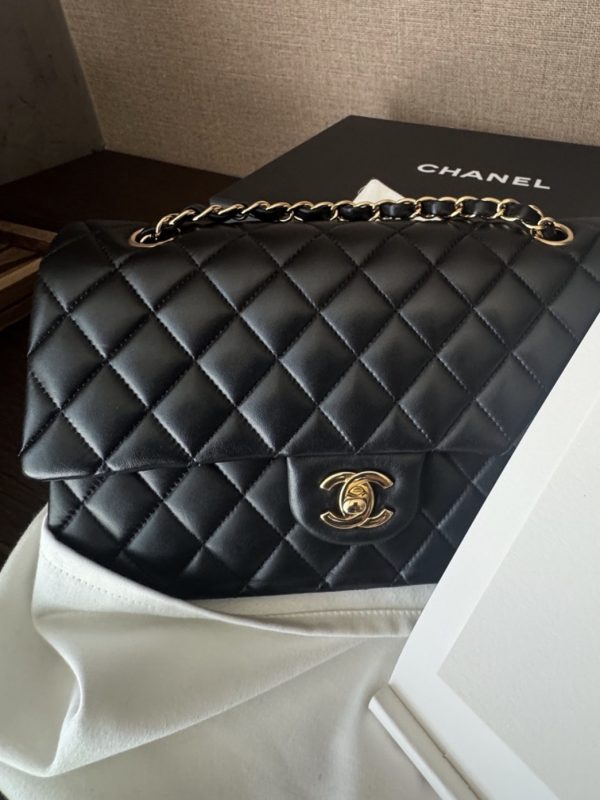 CHANEL CLASSICA 11.12